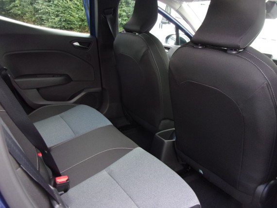 RENAULT Clio V Clio 0km bleu Iron-016.jpg
